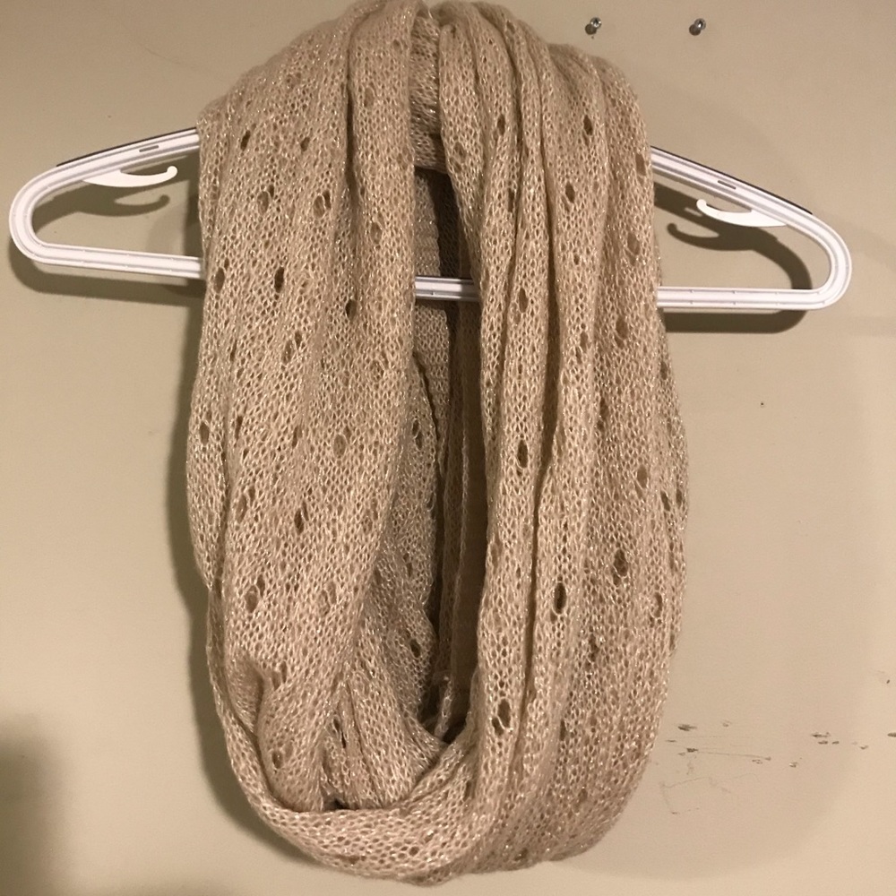 🧣 scarf